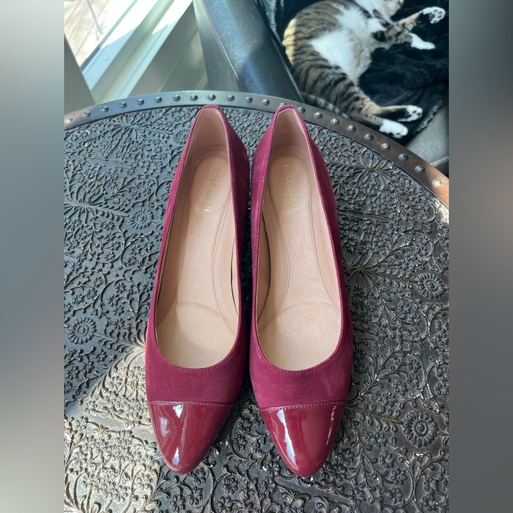 COLE HAAN THE GO-TO WATERPROOF BLOCK HEEL PUMPS IN BLACK CHERRY 8 - Picture 10 of 12